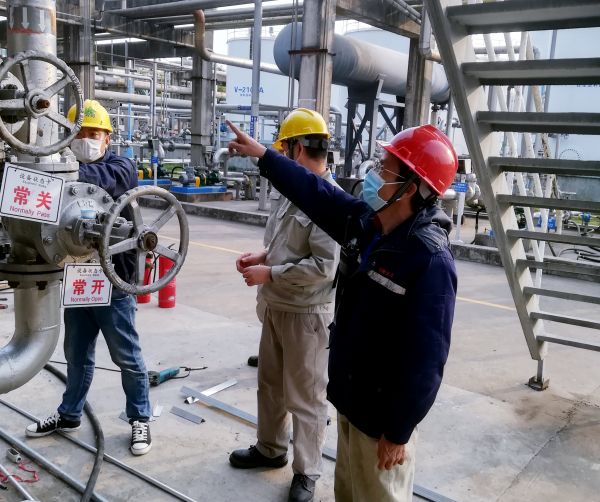 1.恪守职责、舍小家为各人——林庆波